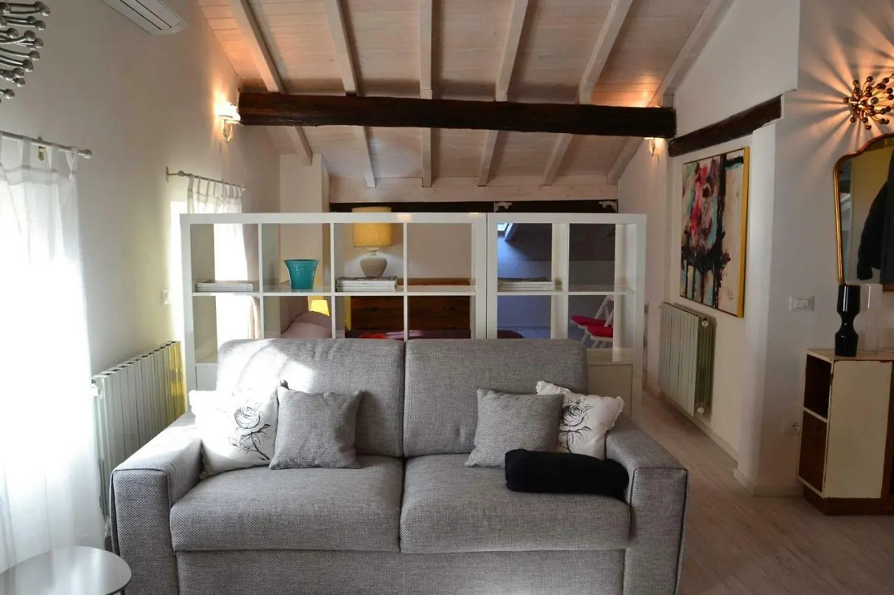 La Maisonnette Apartment Verona