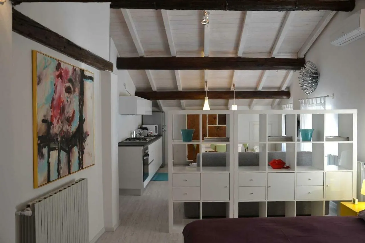 La Maisonnette Apartment Verona