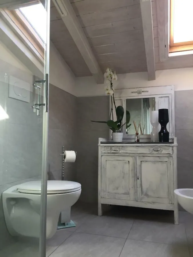 La Maisonnette Apartment Verona 0*,